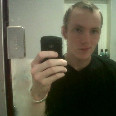 Profile Picture of Aaron Carruthers (@Daddy_munch) on Twitter