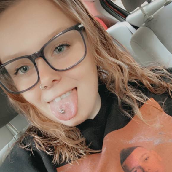 Profile Picture of Brianna Mcleese (@breegurl2000) on Poshmark