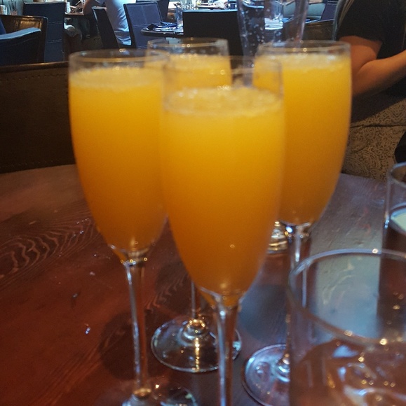 Profile Picture of Claudia Owusu (@claushady) on Poshmark