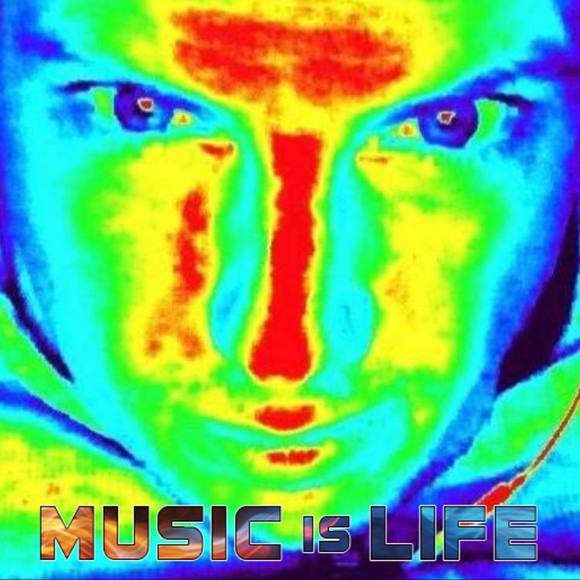 Profile Picture of Daniel Barlow (@daniel_barlow) on Poshmark