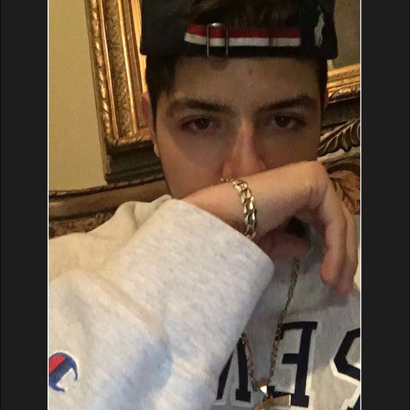 Profile Picture of Isaac Rendon (@isaacr23) on Poshmark