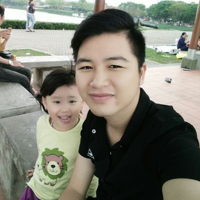 Profile Picture of Hoan Nguyen Dinh (@HoanHoly) on Twitter