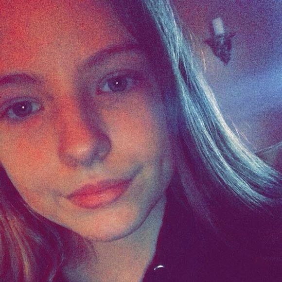 Profile Picture of Julia Eckelkamp (@juliaeck123) on Poshmark