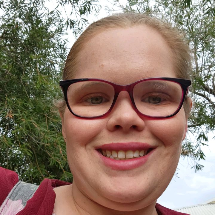 Profile Picture of Bec Hocking (@bechocking) on Tiktok