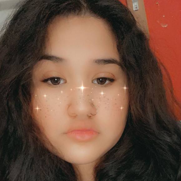 Profile Picture of Reyna Monroy (@56377) on Poshmark