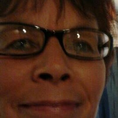 Profile Picture of Karen Crabtree (@kazcrabsticks) on Twitter