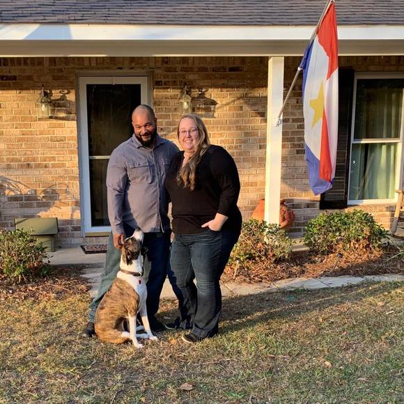 Profile Picture of Les Creagh (@lcrevel) on Poshmark