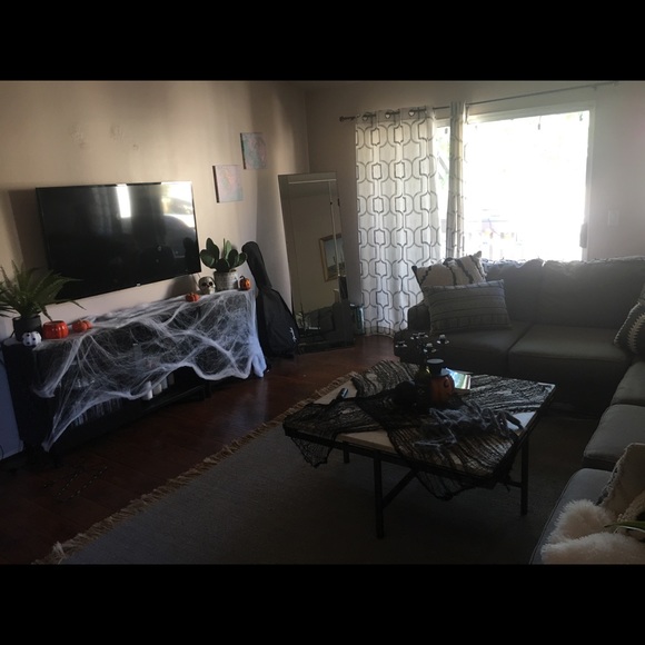 Chris Loncarich - Poshmark Profile Picture of Chris Loncarich (@cloncarich) on Poshmark