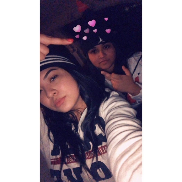 Profile Picture of Zulma Ramirez (@zulma_lt_03) on Poshmark