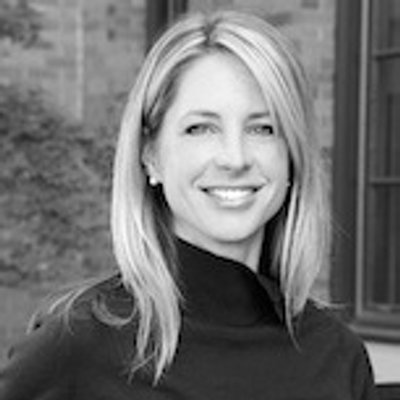 Profile Picture of Zoe Finch (@zoeefinch) on Twitter