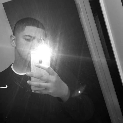 Profile Picture of Ian Hernandez (@_ianhernandez_) on Twitter