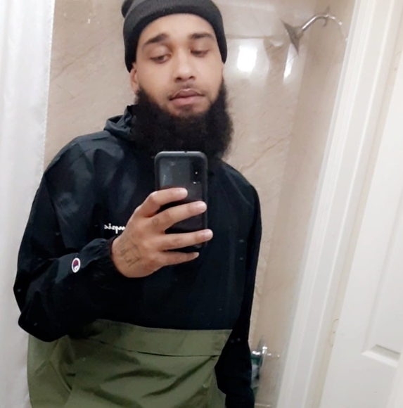 Profile Picture of Joseph Bailey (@joseph1121) on Poshmark