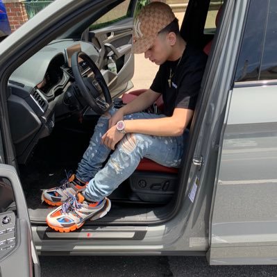 Profile Picture of Joe Palazzolo (@JoeePalazzolo) on Twitter