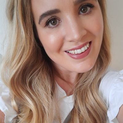 Profile Picture of Sophie Hicks (@yellowdancer01) on Twitter