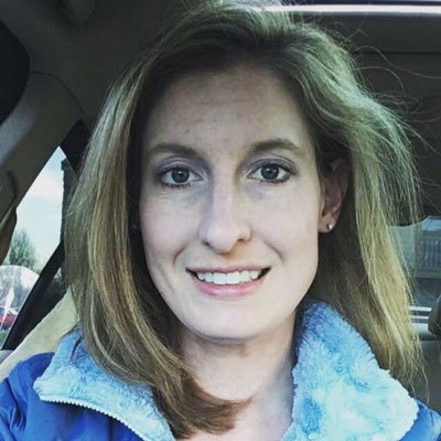 Profile Picture of Julia Hollis (@JuliaHollis7) on Twitter