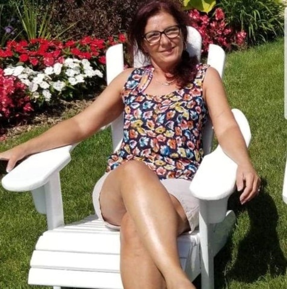 Profile Picture of Refika Purić (@cinamia1960) on Poshmark