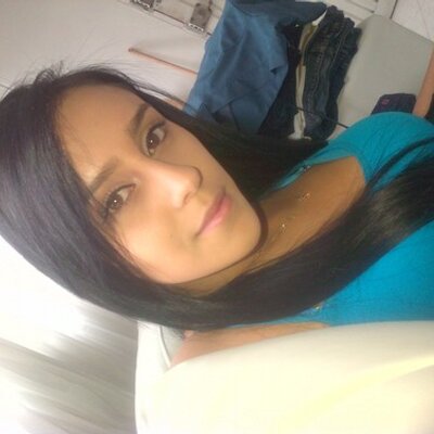 Profile Picture of Caroline Castellanos (@carolinecgaitan) on Twitter