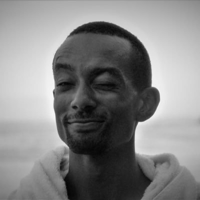 Profile Picture of Larry Alexander (@LarryAlexzander) on Twitter