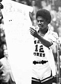 Profile Picture of Charlie Davis (basketball)on Wikipedia