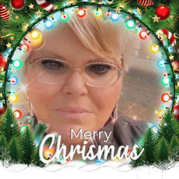Profile Picture of Pamela Ebert (@pamebert982) on Poshmark