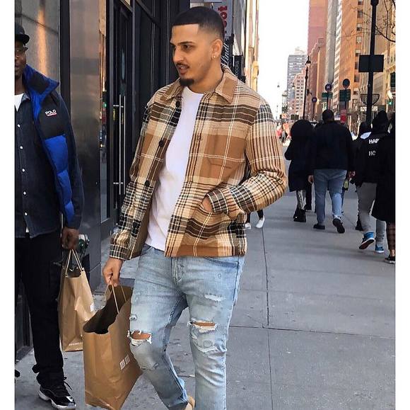 Profile Picture of Adriel Ramgadoo (@arnoldramgadoo) on Poshmark