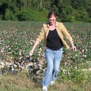 Profile Picture of Shirley Rigdon (@serddrw1) on Myspace