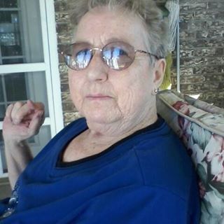 Phyllis Smith - Facebook Profile Picture of Phyllis Smith (@Phyllis-Smith) on Facebook