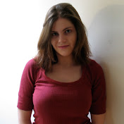 Aislinn Curry - Youtube Profile Picture of Aislinn Curry (@wattlebird) on Youtube