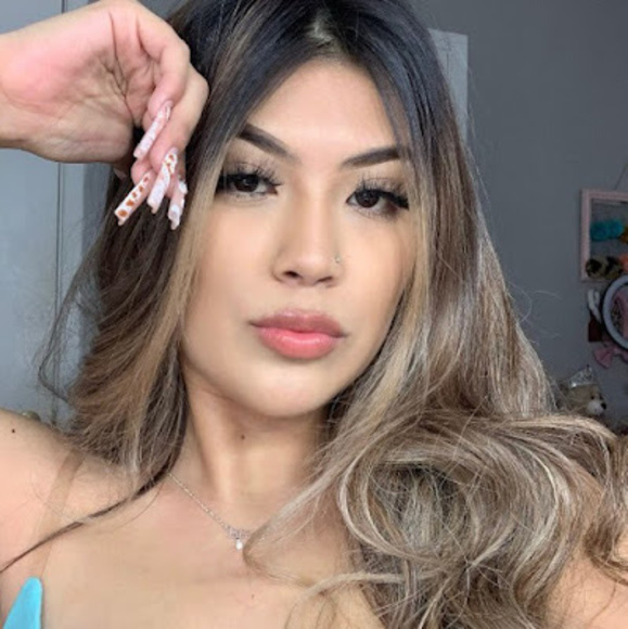 Jasmine Castaneda - Poshmark Profile Picture of Jasmine Castaneda (@cjasmine938) on Poshmark