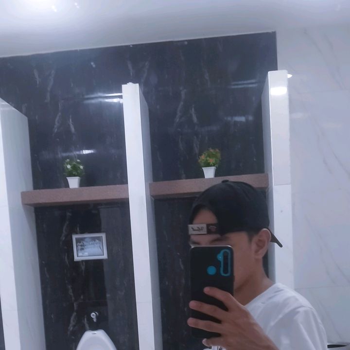Profile Picture of johnelmarmatining (@johnelmarmatining) on Tiktok