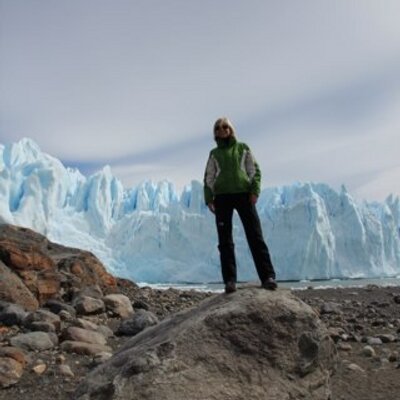 Profile Picture of Amanda Speight (@auntymand) on Twitter