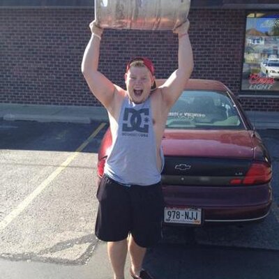 Profile Picture of Ryan Kummer (@rawdawg16) on Twitter