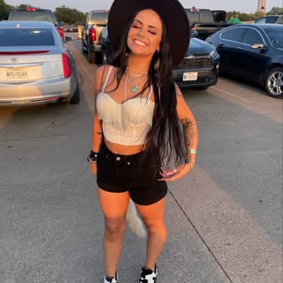 Profile Picture of Codee Jo LeCrone (@codeexoxo) on Instagram