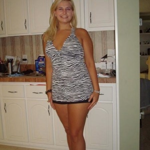 Profile Picture of Casey Plowman (@caseytheblonde) on Myspace