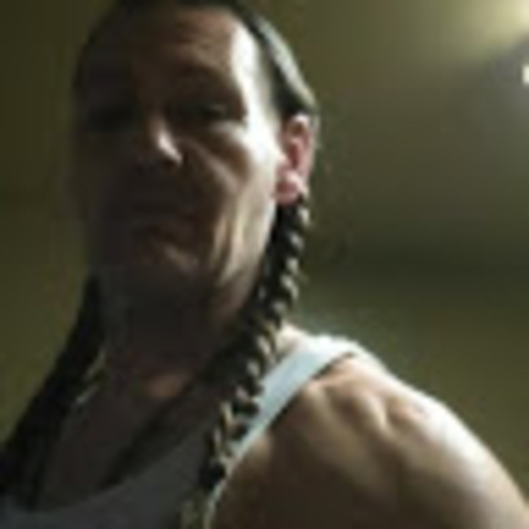 Profile Picture of Daniel Ford (@freebird2336) on Poshmark