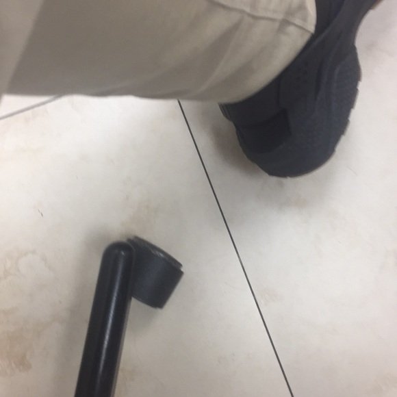 Profile Picture of Adan Rojas (@adan0516) on Poshmark