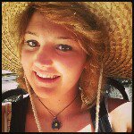 Profile Picture of Naomi Whitaker (@xxxnaomiclarexxx) on Instagram