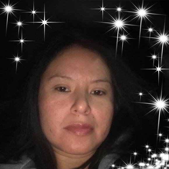 Profile Picture of Yeni Lopez (@yenilopez973) on Poshmark