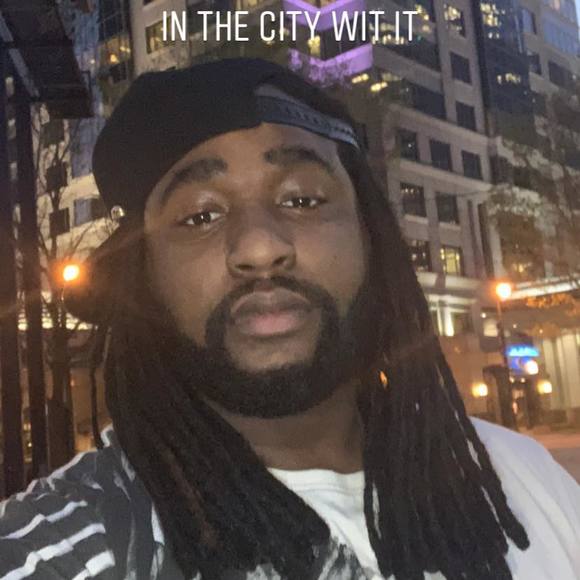 Profile Picture of Brandon Davis (@youngguy228) on Poshmark