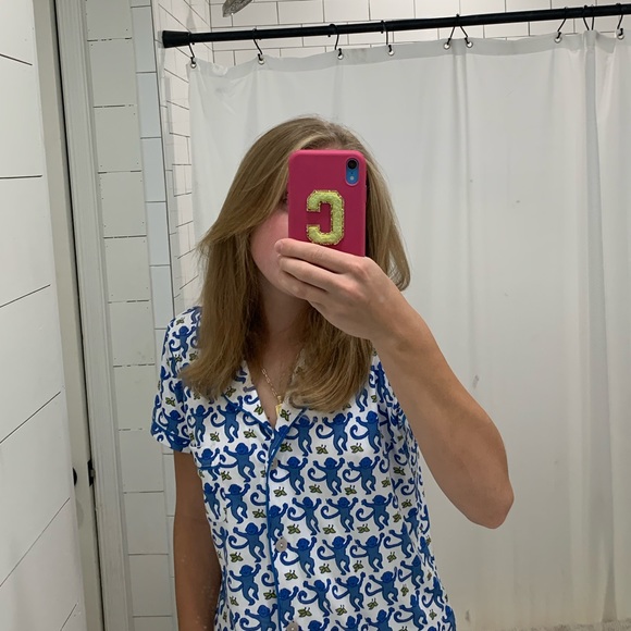 Profile Picture of Clara Moore (@claramoore6532) on Poshmark