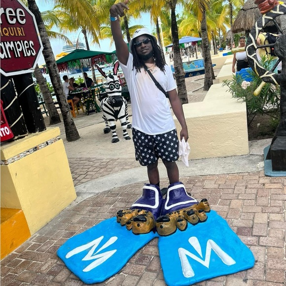 Profile Picture of Jarell Jenkins (@rello726) on Poshmark