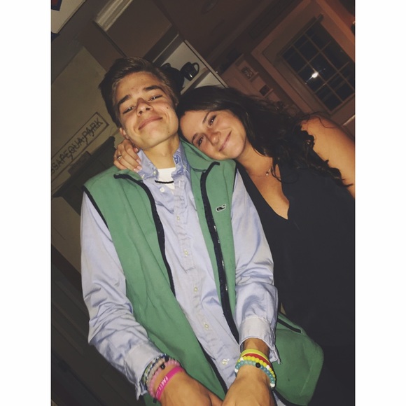 Profile Picture of Kayla Gilligan (@kaylagilligan16) on Poshmark