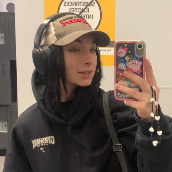 Profile Picture of Kaiko Barcons (@kaiko2304) on Poshmark