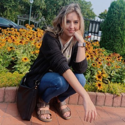 Profile Picture of Alicia Roberts (@alicia_roberts4) on Twitter