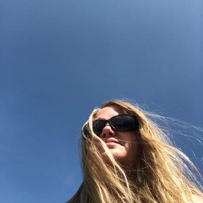 Profile Picture of Jodi Heller (@jodiheller) on Twitter