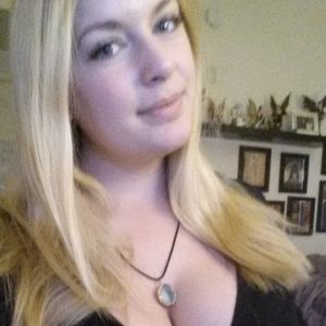 Profile Picture of Laura Dunbar (@lauradunbar) on Myspace