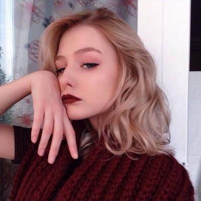 Profile Picture of Tina Blake (@fcjqzbbln) on Tiktok