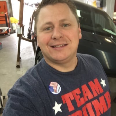 Profile Picture of Jason Kahl (@therealkahlboy) on Twitter
