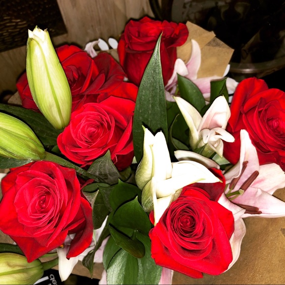 Profile Picture of Sandra Tinoco (@sandrahtinoco) on Poshmark