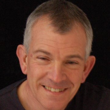 Profile Picture of Robert_Crouch (@robertcrouchuk) on Twitter